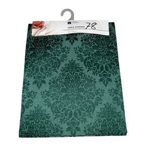 Town & Country Green Living Floral Pattern Table Runner 15 in x 72 in
